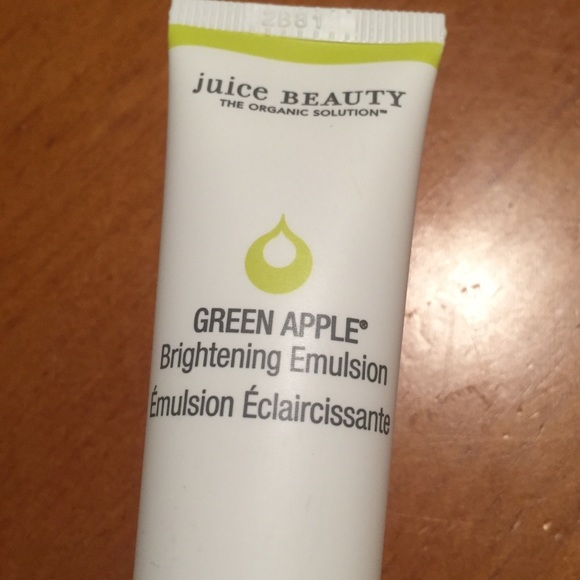 Juice Beauty Skincare Set - Picture 9 of 14